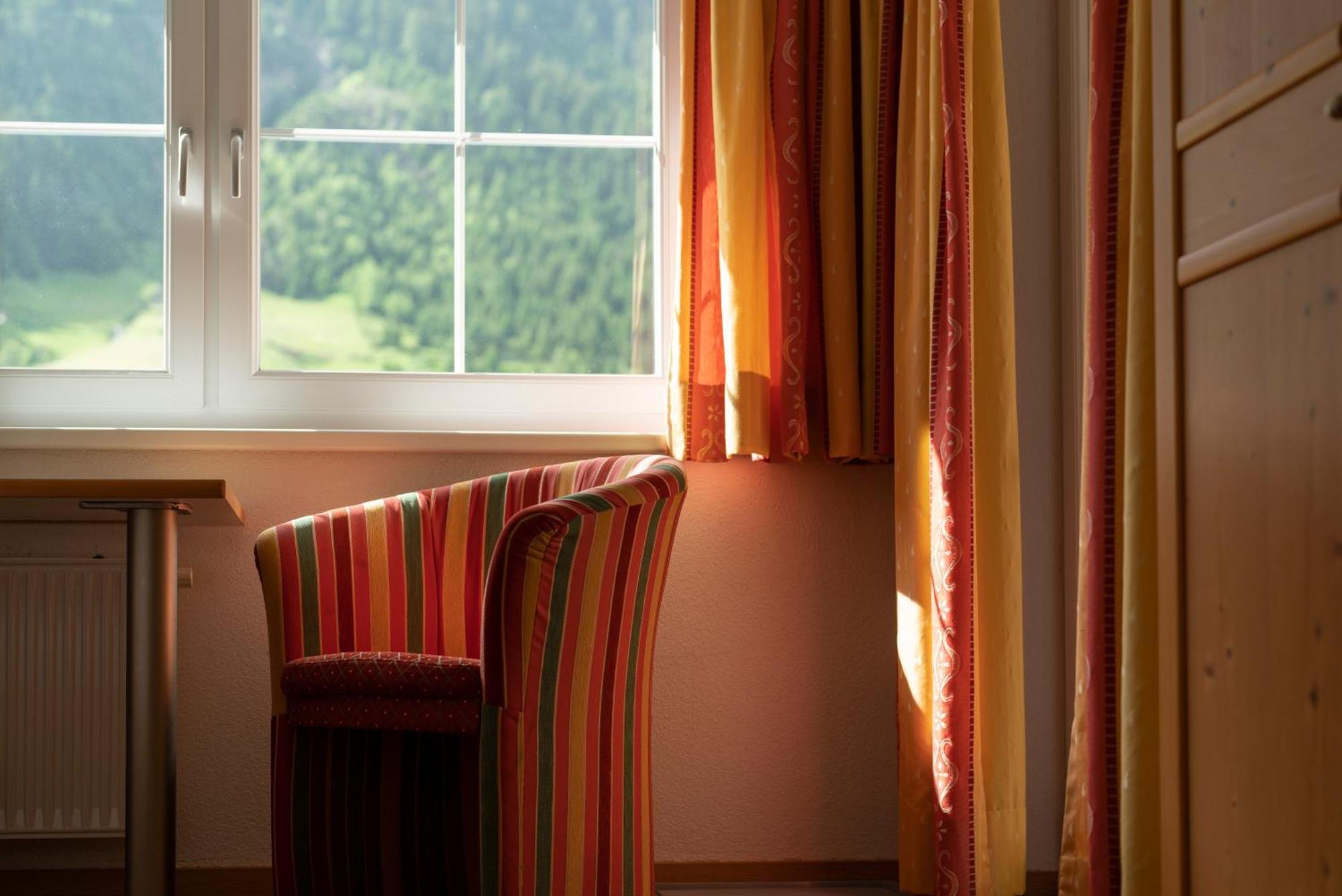 Alpenhotel Erika Ischgl Esterno foto
